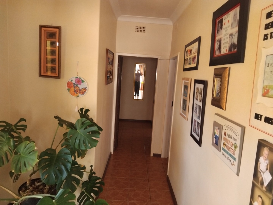 3 Bedroom Property for Sale in Meiringspark Ext 2 North West